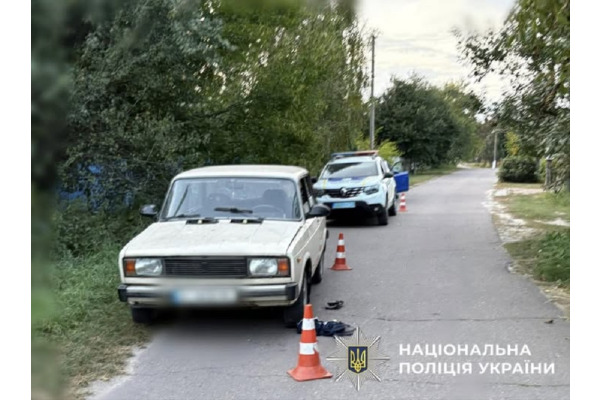 Поліція Київщини з’ясовує обставини наїзду на пішохода у Ясногородці на Фастівщині