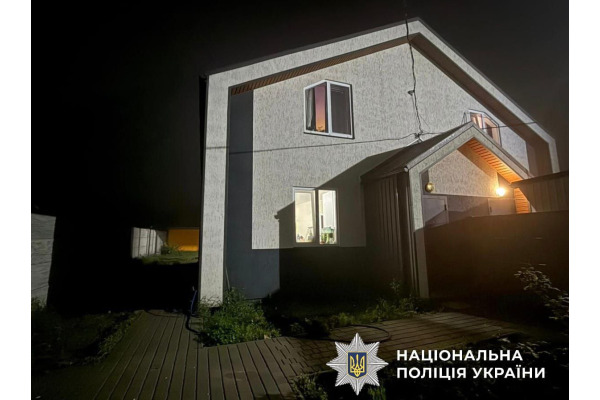 Нічна атака на Київщину: уламки пошкодили будинки та авто