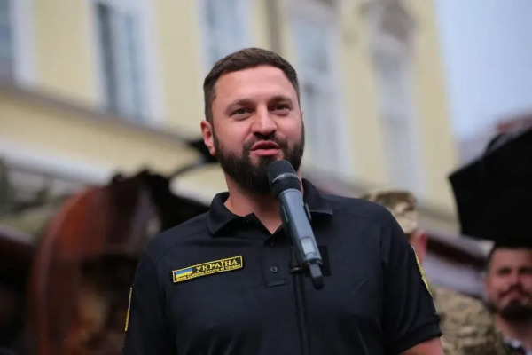 Заступник голови Державіаслужби Меньшиков приховав у декларації котеджі під Києвом
