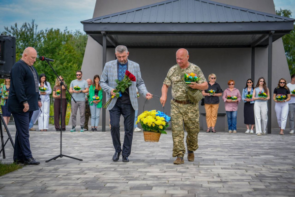 У Бучі вшанували пам’ять загиблих захисників до Дня Конституції