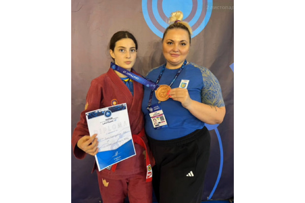 Васильківчанка Анна Капелюшна принесла Україні «бронзу» Чемпіонату світу з грепплінгу
