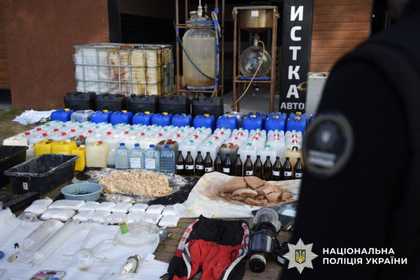 Правоохоронці затримали мешканця Київщини, що був організатором наркоосередків