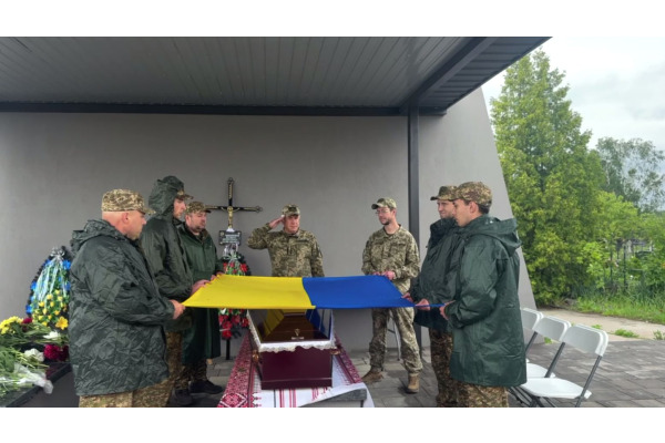 У Бучі прощаються із захисником – Віталієм Корчинським
