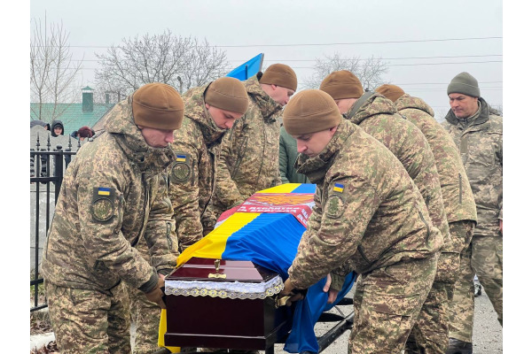 У Бучанській громаді попрощалися з воїном Володимиром Цюрком (ФОТО)