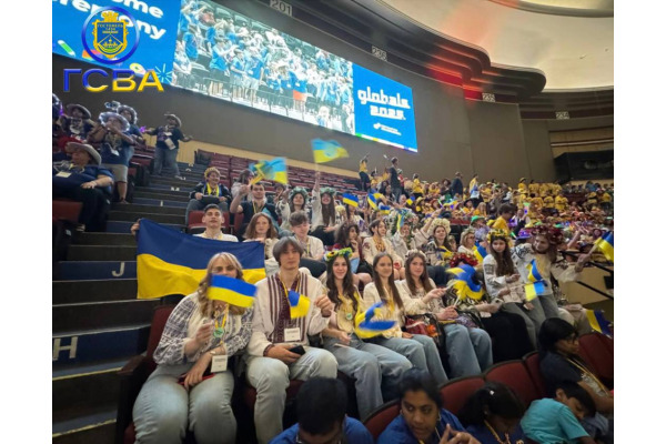 Гостомельчанка взяла участь в "олімпійських іграх для юних винахідників і творців" у США (ФОТО)