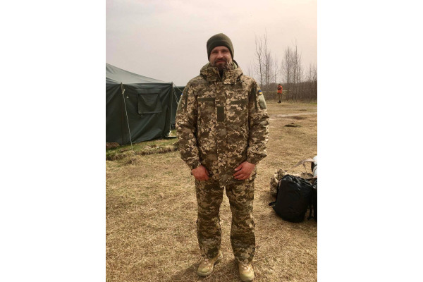 Бучанська громада прощається із захисником Андрієм Черняковим