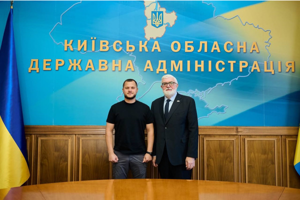 Калашник обговорив з послом Словаччини безпеку та відбудову Київщини