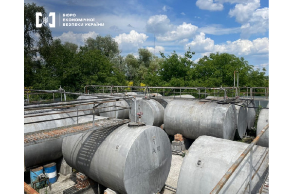 На Білоцерківщині викрили осіб, що продавали фальсифіковане пальне