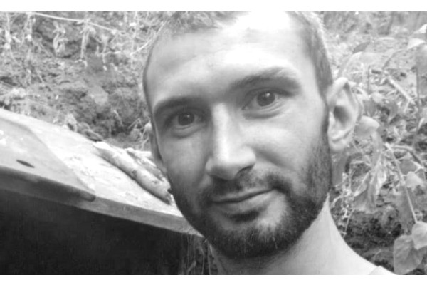 У Бучі прощаються із захисником Сергієм Гнатюком