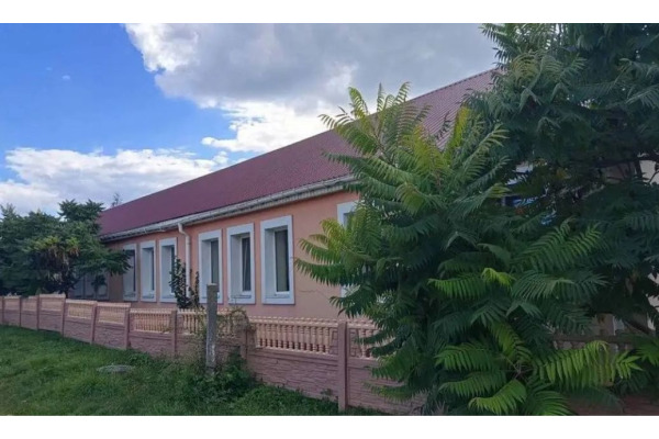 У Мотижині завершили ремонт даху дитсадка "Віночок" до початку навчального року