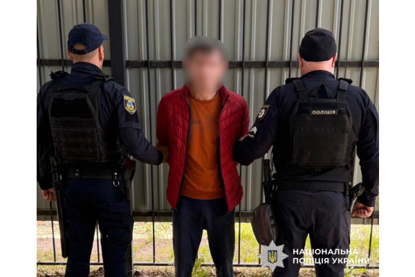 Забив жінку до смерті: правоохоронці Київщини повідомили про підозру зловмиснику