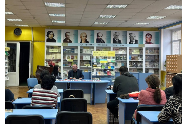 В Ірпені відбулася творча зустріч із польським письменником