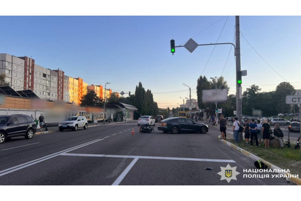 Поліція з’ясовує обставини аварії у Обухові