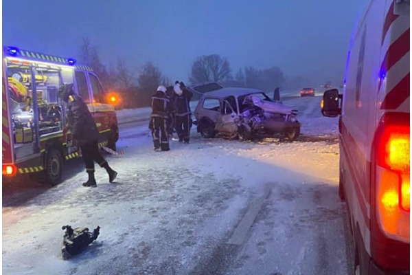 У трагічній ДТП на Білоцерківщині загинула вагітна жінка (ФОТО)