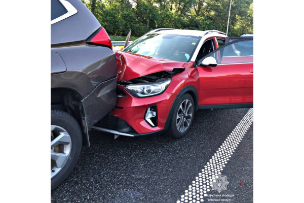 У Броварському районі трапилась аварія: постраждали чотири авто