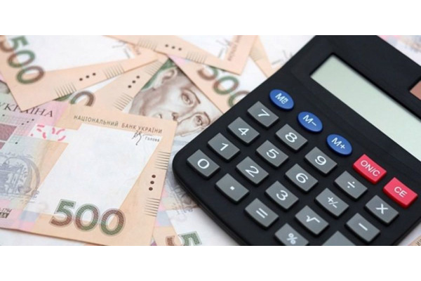80 000 грн — в Ірпені та 35 000 грн — в середньому на Київщині: скільки заробляють головні економісти у міськрадах області (ФОТО)