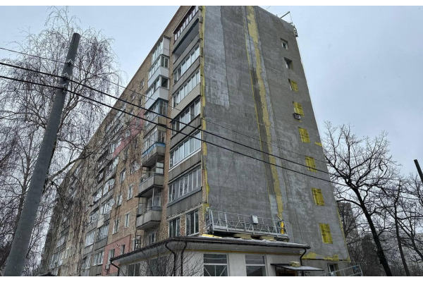 В Ірпені триває капітальний ремонт багатоповерхівки