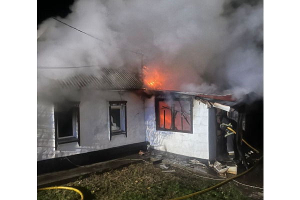 Пожежа у селі Застугна на Обухівщині забрала життя 62-річного чоловіка