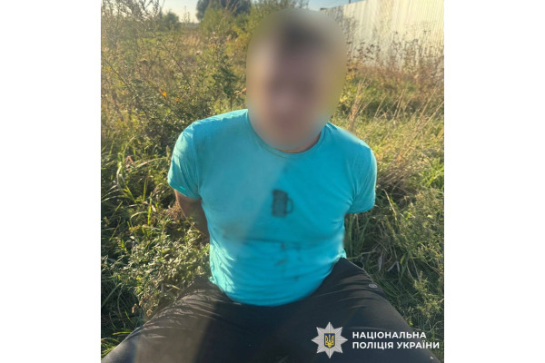 На Броварщині затримали молодика, який поранив ножем пасажира потягу