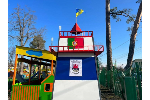 Дружба міст-побратимів: Ірпінь привітав Кашкайш із національним святом