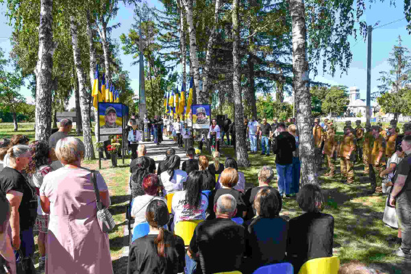 На Бориспільщині у селі Глибоке відкрили Алею Героїв (ФОТО)