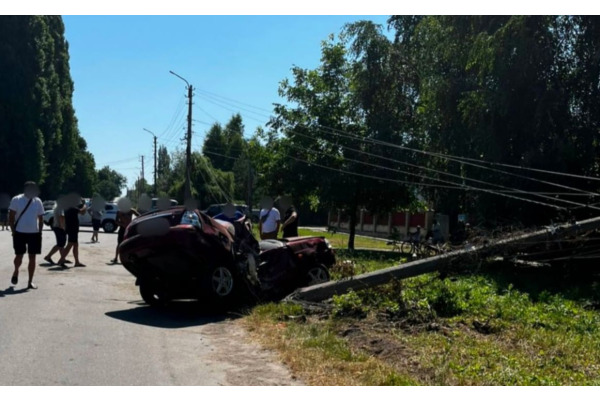 У Фастові в аварії загинув водій легковика