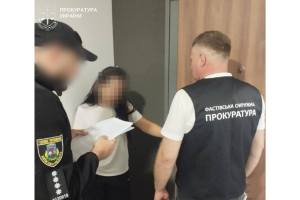 Під час війни "наживалася" на донатах: прокуратура направила до суду справу щодо посадовиці благодійної організації