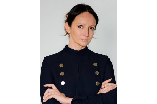 НАБУ інкримінує ексрегіоналу Іванющенку та співзасновниці Stolitsa Group Молчановій незаконне заволодіння державною землею під Києвом