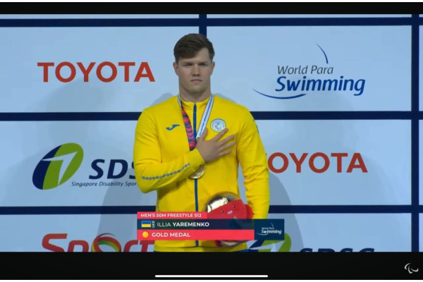 Ілля Яременко став чемпіоном світу з параплавання