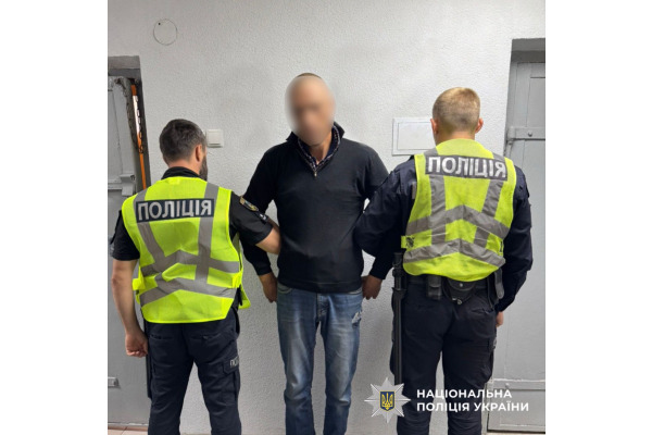 У Бориспільському районі чоловік заволодів мотоциклом та викрав електроскутер