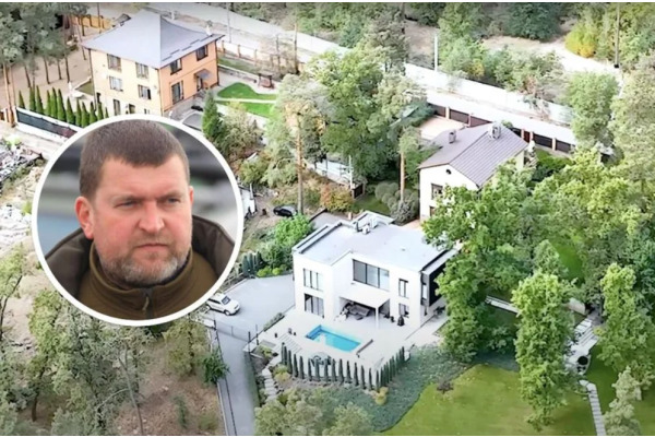З басейном і батутом: журналісти розшукали орендовану віллу мера Ірпеня Маркушина