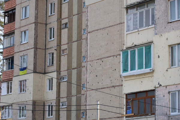 В Ірпені відновили понад 500 багатоповерхівок за два роки після деокупації