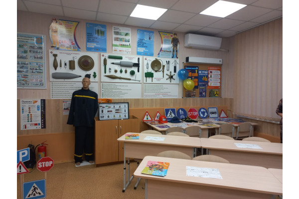 У Броварах запрацював черговий Клас безпеки: учні ліцею №11 навчатимуться у новому форматі (ФОТО)