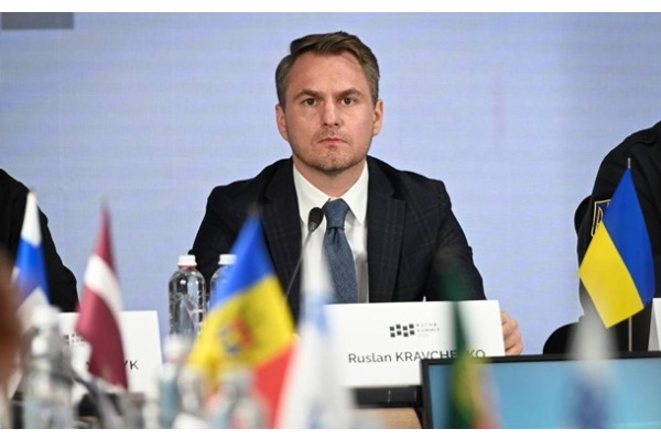 Легендарний Кравченко: чому Україна не розшукує втеклого ексголову Київщини