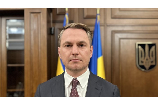 Замість топ-корупціонерів генпрокурор Кравченко оголосив "війну" місцевій владі