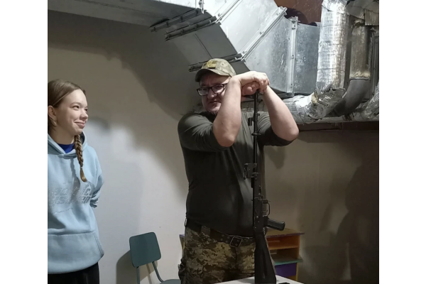 Молодь Славутича засвоїла правила безпеки поводження зі зброєю