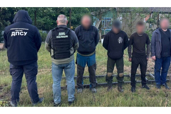 Втеча за 30 тисяч євро: на кордоні затримали жителя Київщини та його спільників