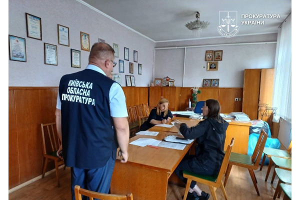 Під Києвом незаконно захопили землі заказника: відкрито кримінальне провадження