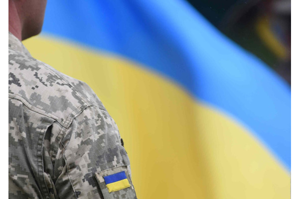 "Без паперів — ти ніхто": троє добровольців вже три роки не можуть довести, що були поранені на фронті (ФОТО)