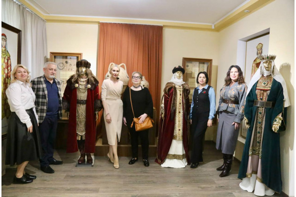 В Історичному музеї ВІКЗ відкрито інноваційну експозицію "Вишгород стародавній"
