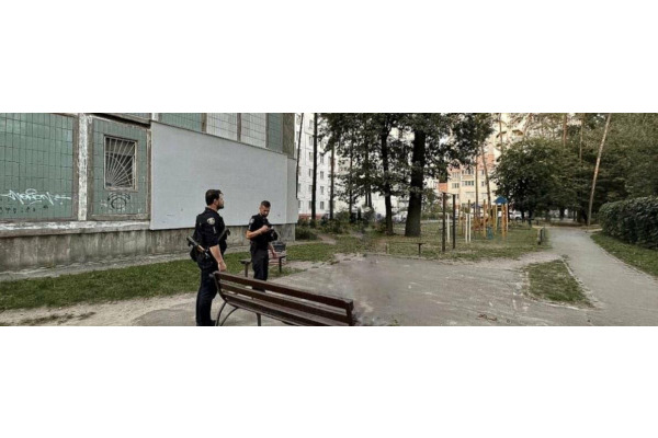 На Київщині затримали 25-річного чоловіка за пограбування перехожої
