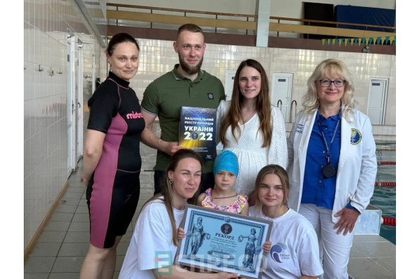 Маленька рекордсменка: у Білій Церкві 4-річна дитина  встановила рекорд України з плавання
