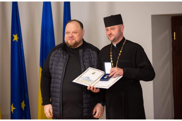Військового капелана з Ірпеня нагородили у Верховній Раді