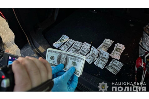 Військовослужбовці на Київщині організували нелегальний виїзд за кордон через інтернет