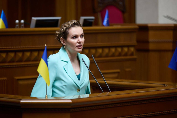 Голова Ржищівської громади розкрадає бюджетні кошти