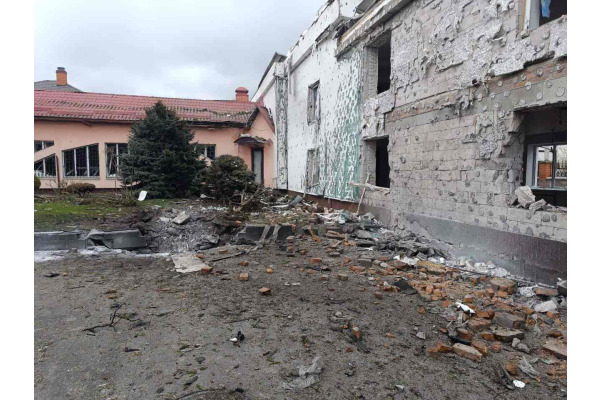 Наслідки нічної ворожої атаки фіксуються у трьох районах області
