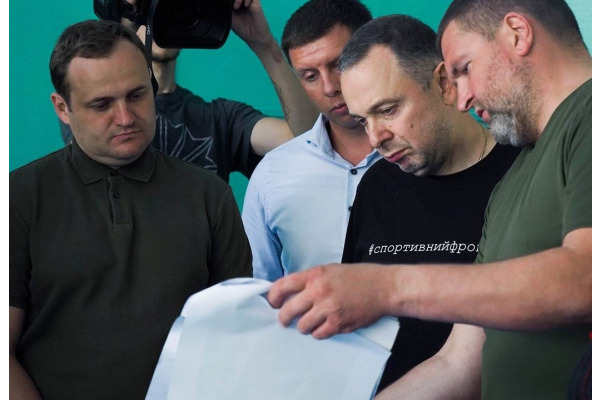 Міністр молоді та спорту оглянув Ірпінську ДЮСШ