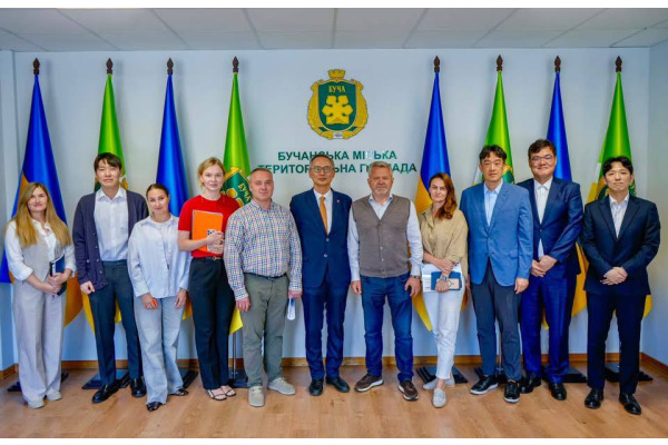 До Бучі прибула делегація з Корейської Республіки