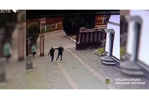 У Білій Церкві поліція розшукує жінку, яка постраждала від дій нападника
