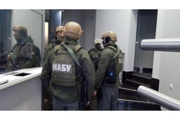 Вибіркове слідство і заблоковані кошти: чому "сенсація" НАБУ ризикує розсипатися в суді